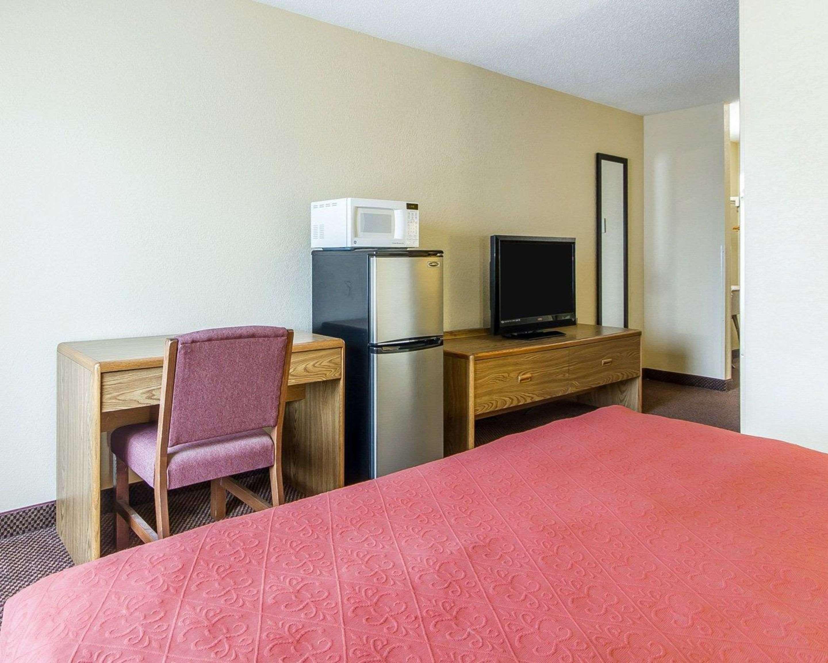 Americinn By Wyndham Reedsburg Dış mekan fotoğraf