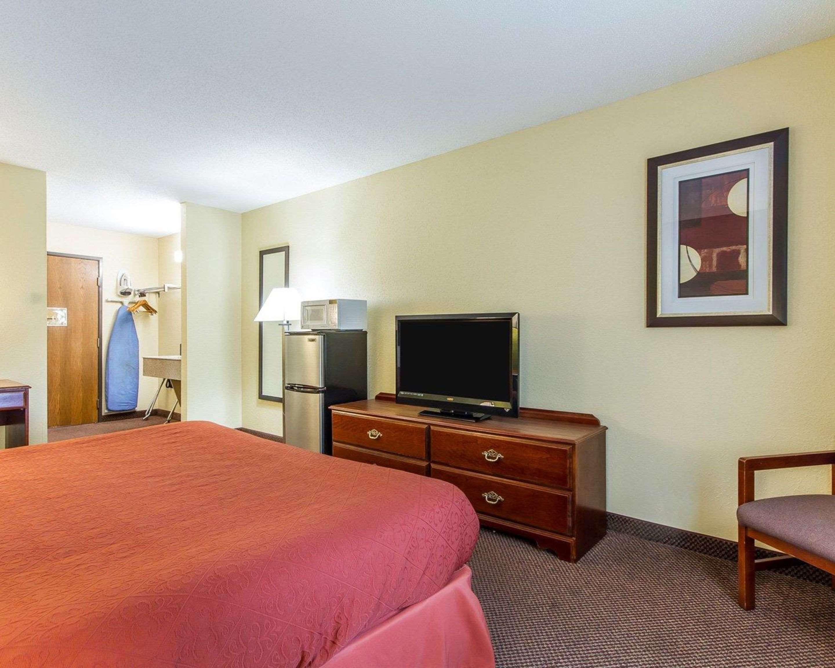 Americinn By Wyndham Reedsburg Dış mekan fotoğraf